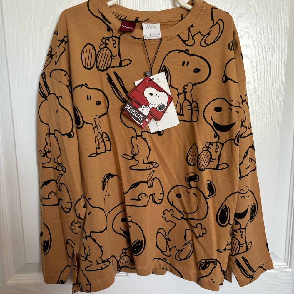 Zara Peanuts Snoopy long sleeve tee!